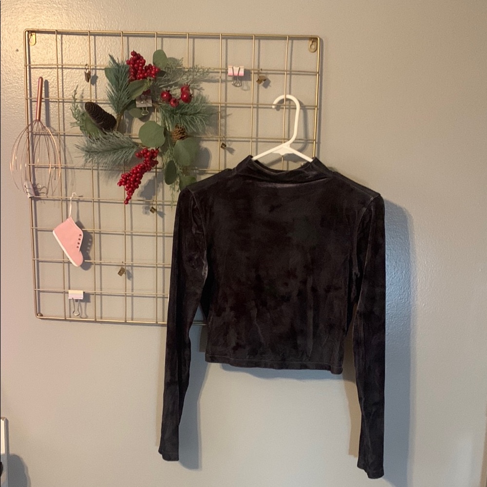 Lululemon Athletica Black Crop Sport Top